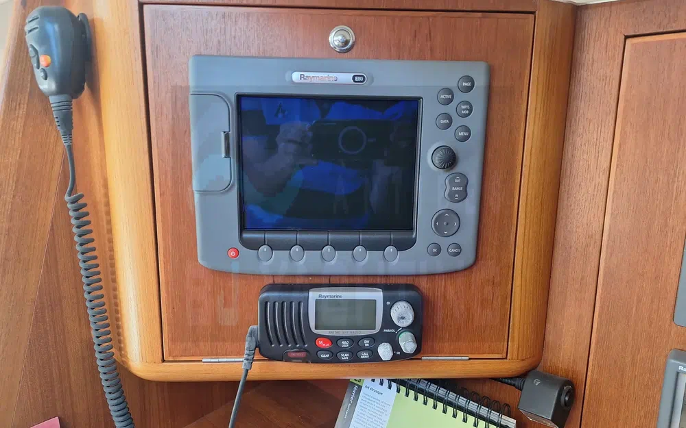 slider 18 X-Yachts X-43