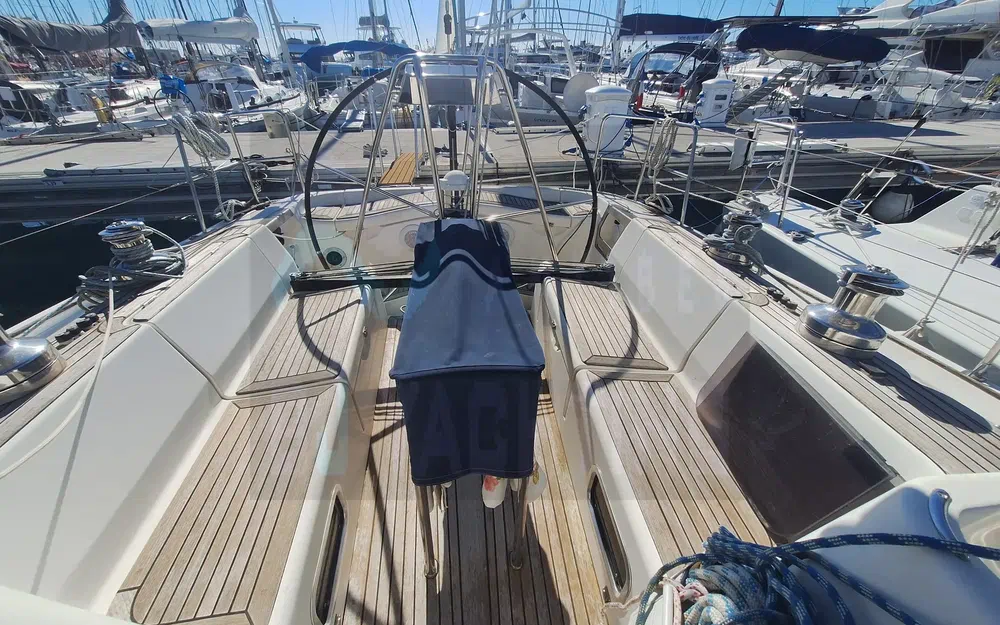 slider 4 X-Yachts X-43