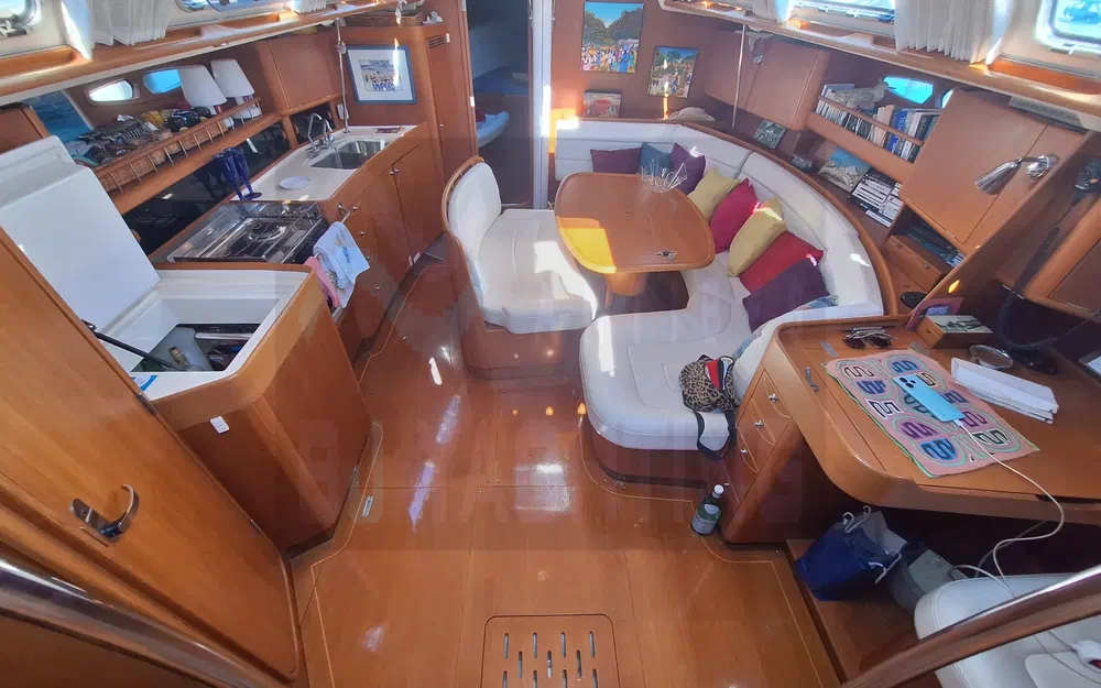 slider 8 X-Yachts X-43