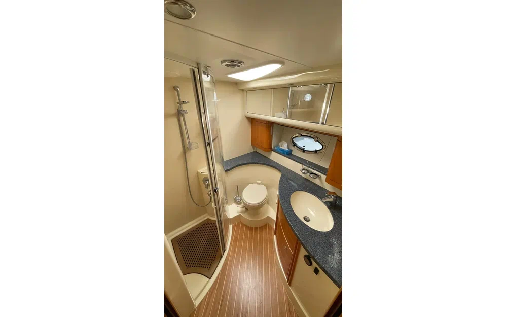 slider 11 Fairline Phantom 50