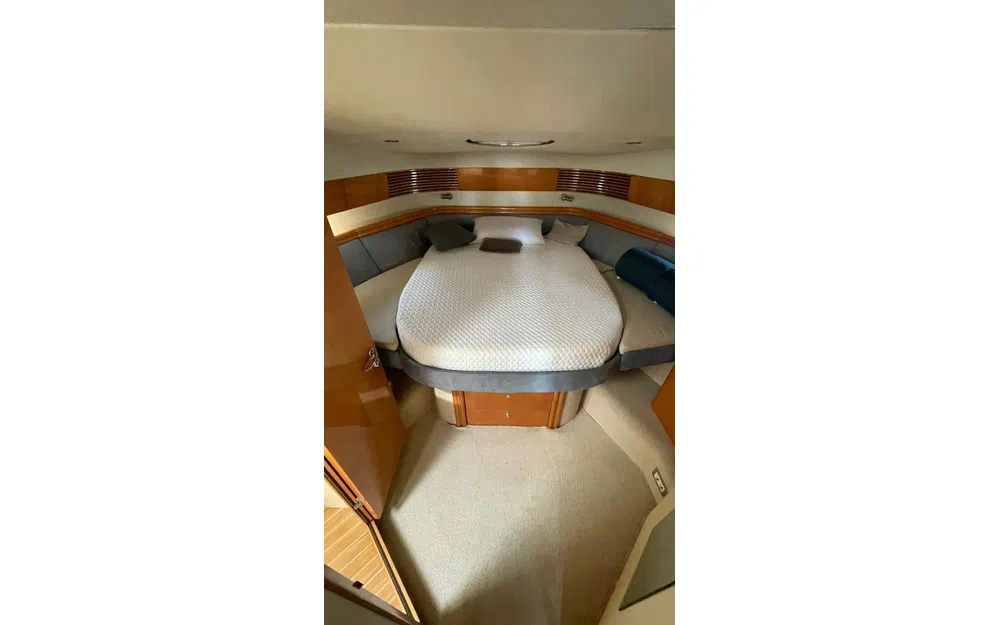 slider 10 Fairline Phantom 50