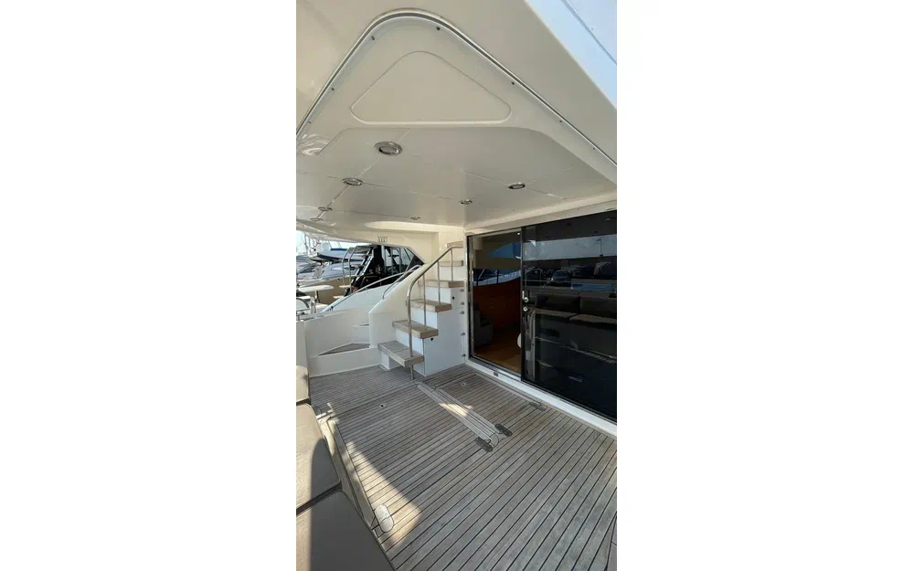 slider 2 Fairline Phantom 50