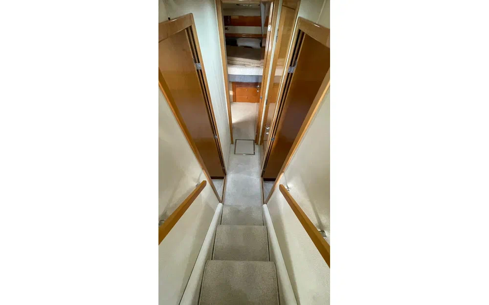 slider 9 Fairline Phantom 50