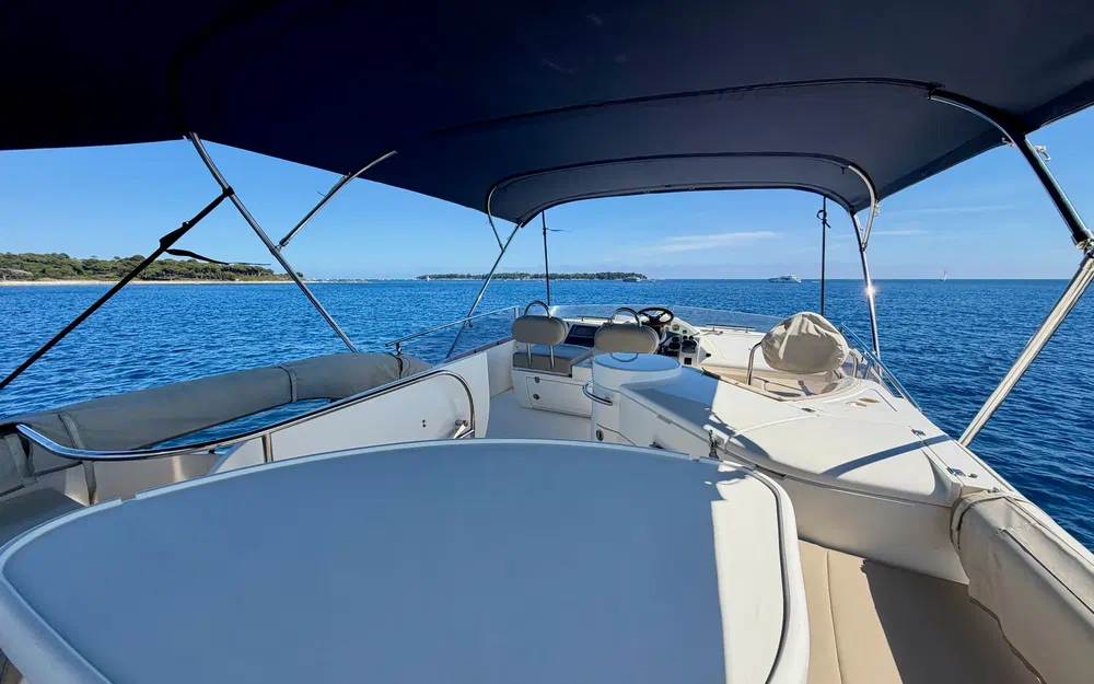 slider 20 Fairline Phantom 50