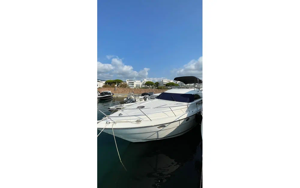 slider 21 Fairline Phantom 50