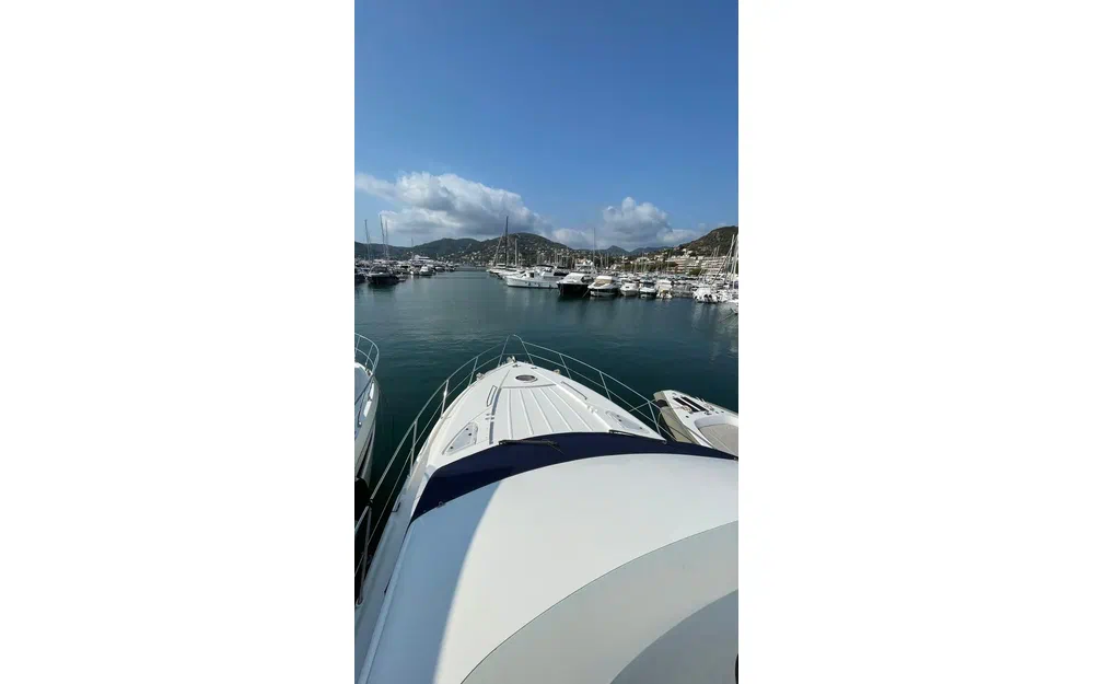 slider 22 Fairline Phantom 50