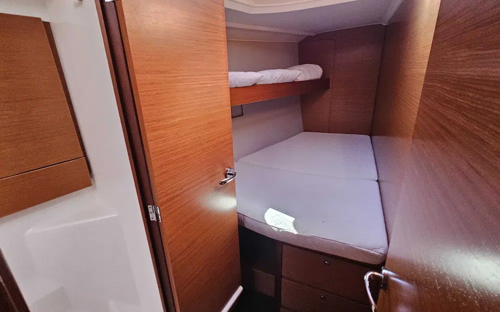 slider 11 Dufour 460 Grand Large