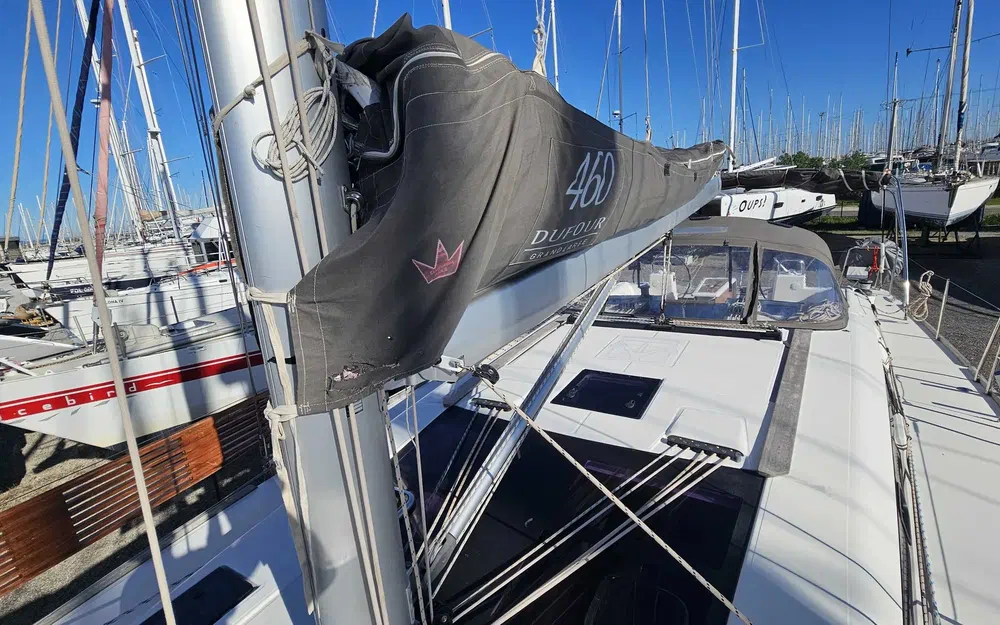 slider 17 Dufour 460 Grand Large