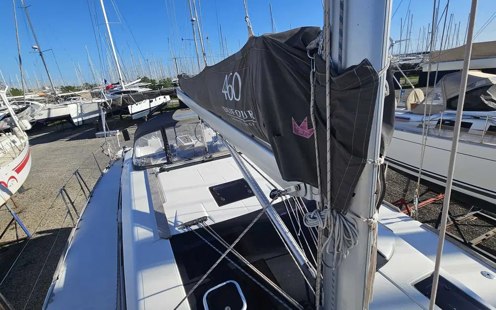 slider 19 Dufour 460 Grand Large