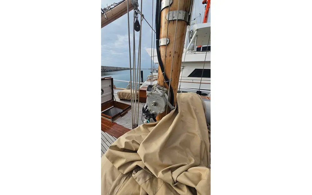 slider 18 Custom BRUMA YCA