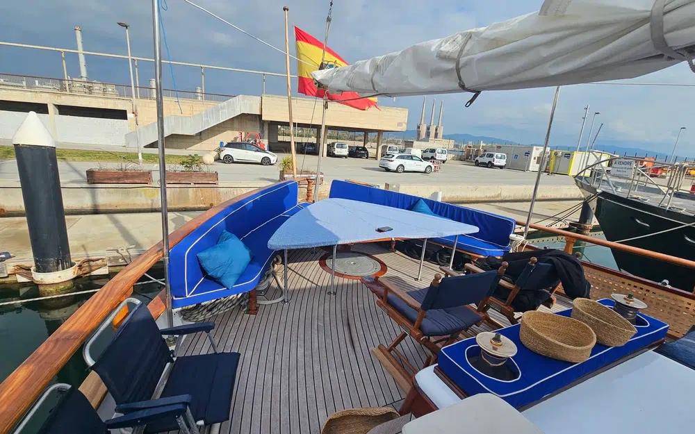 slider 31 Custom BRUMA YCA