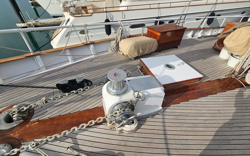 slider 41 Custom BRUMA YCA