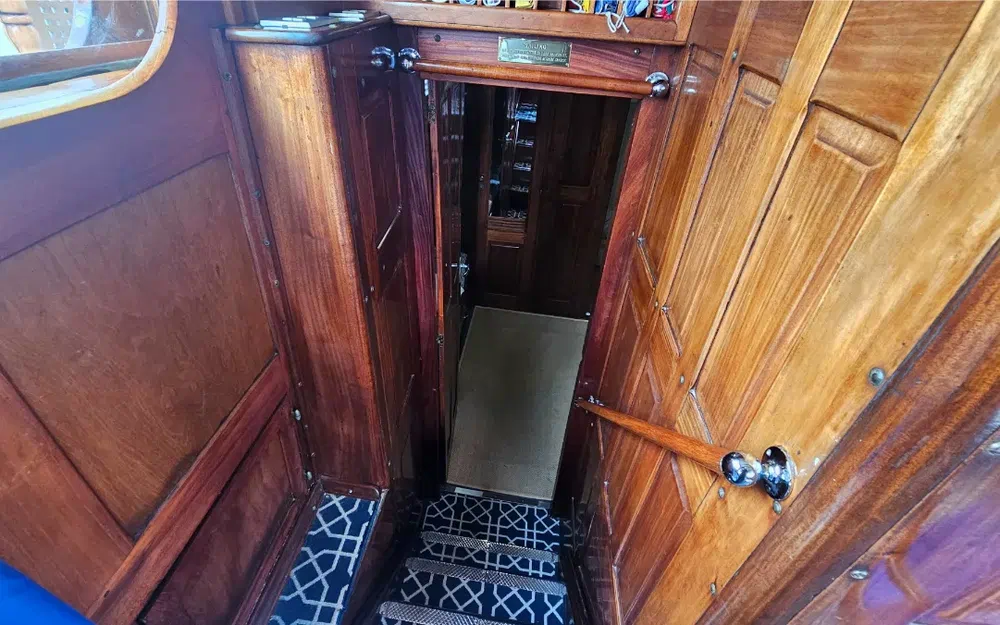 slider 54 Custom BRUMA YCA