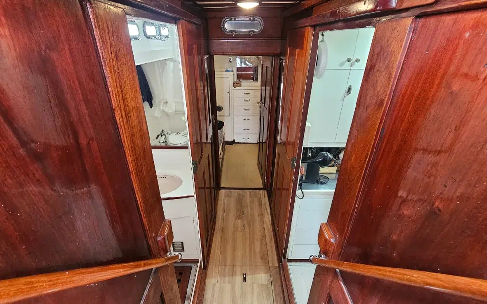 slider 56 Custom BRUMA YCA