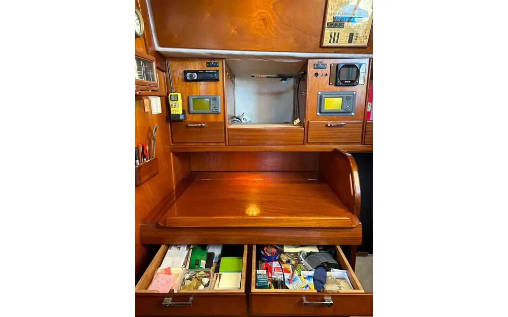 slider 9 Amel Super Maramu 52