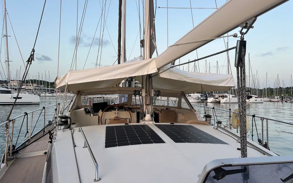 slider 15 Amel Super Maramu 52