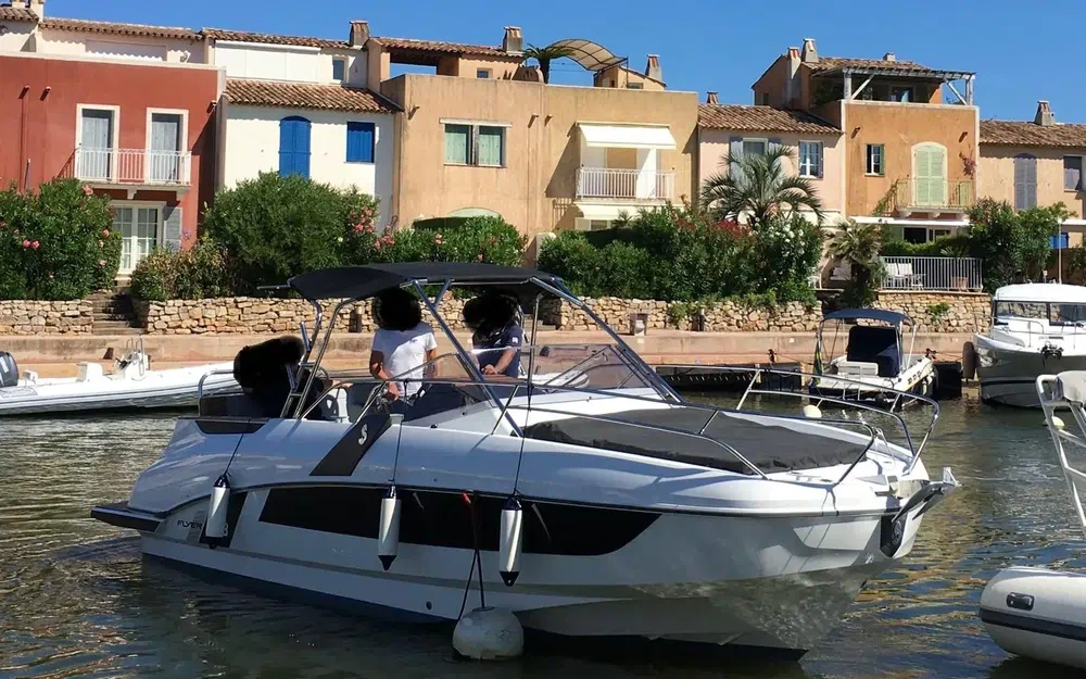 slider 1 Beneteau Flyer 8.8 SUNdeck