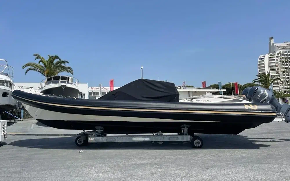 slider 6 Nuova Jolly Prince 38 CC