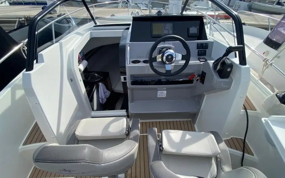 slider 8 Jeanneau CAP CAMARAT 7.5 WA SERIE 3