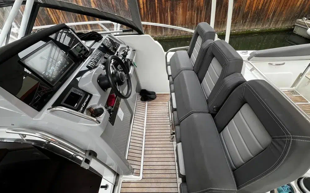 slider 9 Jeanneau Cap Camarat 10.5 WA