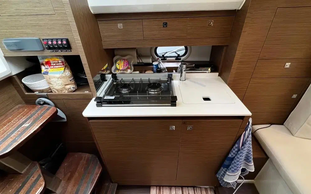 slider 17 Jeanneau Cap Camarat 10.5 WA