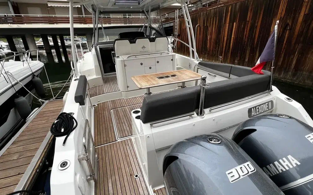 slider 4 Jeanneau Cap Camarat 10.5 WA