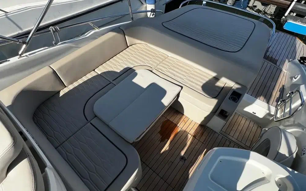 slider 3 Cranchi Endurance 30