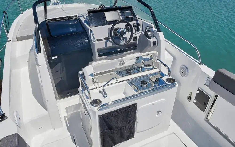 slider 1 Jeanneau CAP CAMARAT 7.5 WA SERIE 3