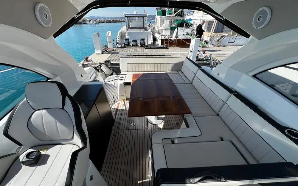 slider 4 Jeanneau Leader 33