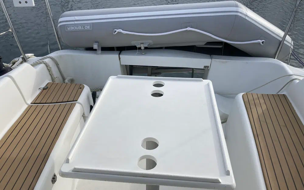 slider 7 Jeanneau Sun Odyssey 32 DL