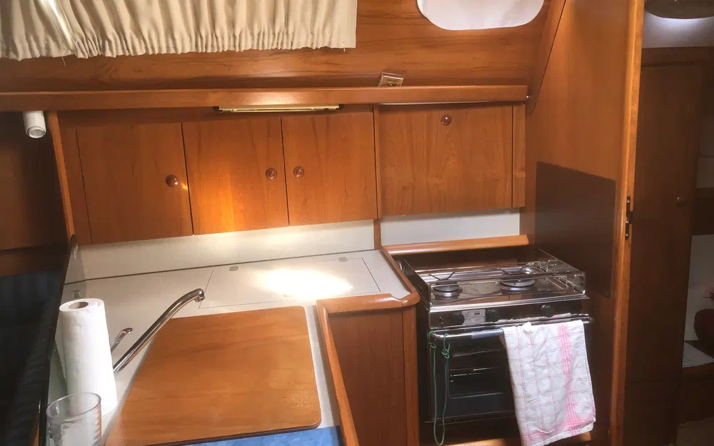 slider 12 Jeanneau Sun Odyssey 36.2