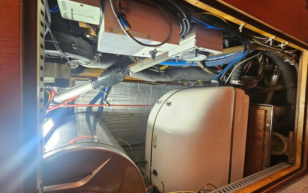 slider 52 Sunbeam 53