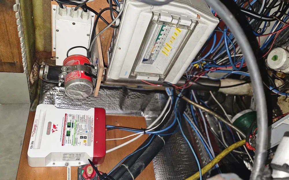 slider 56 Sunbeam 53