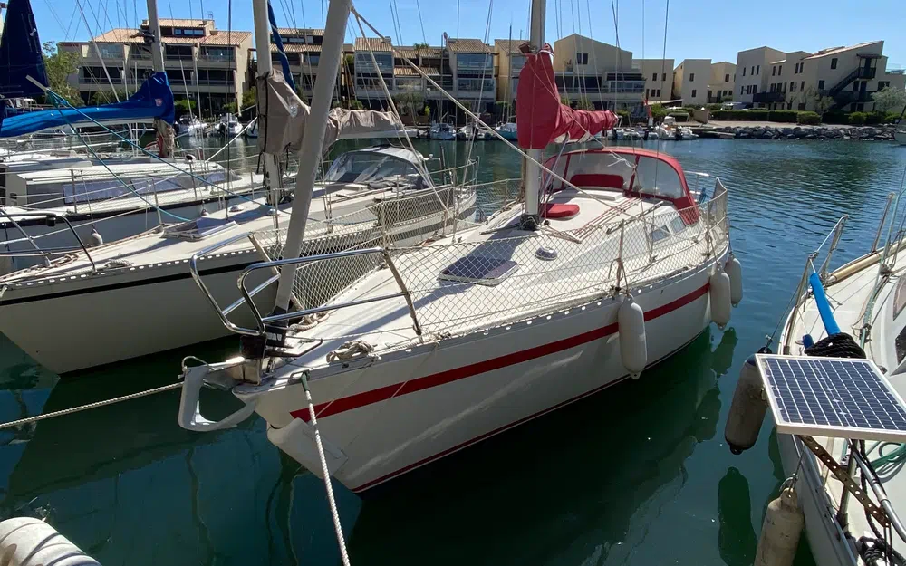 slider 27 Arcona ARCONA 32