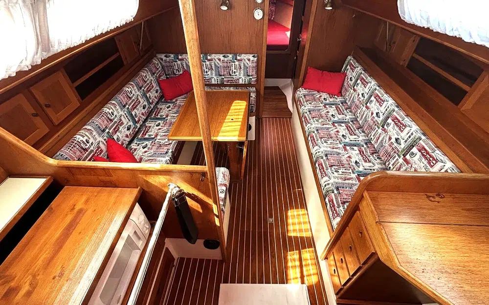 slider 1 Arcona ARCONA 32