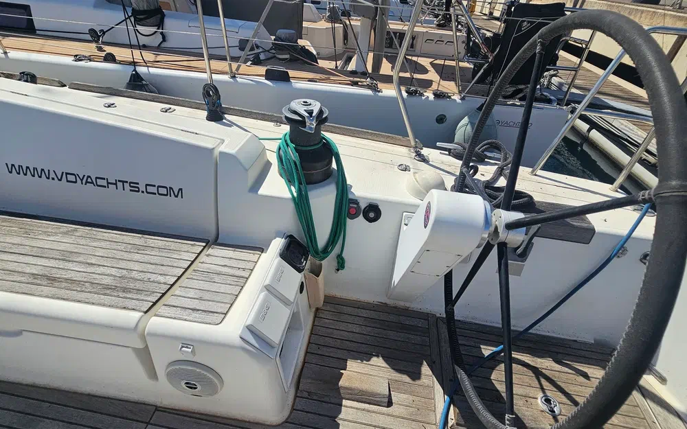 slider 25 Beneteau First 50
