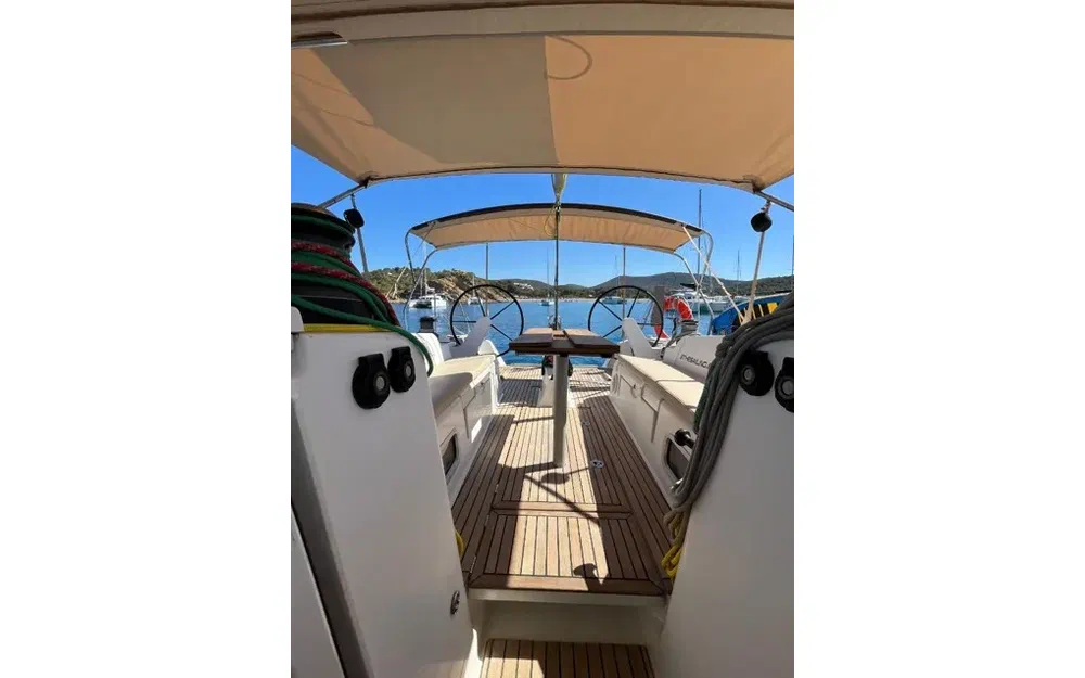 slider 27 Beneteau First 50
