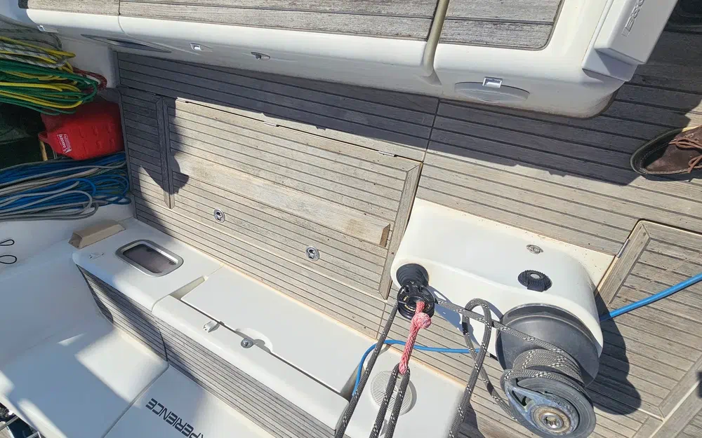 slider 33 Beneteau First 50