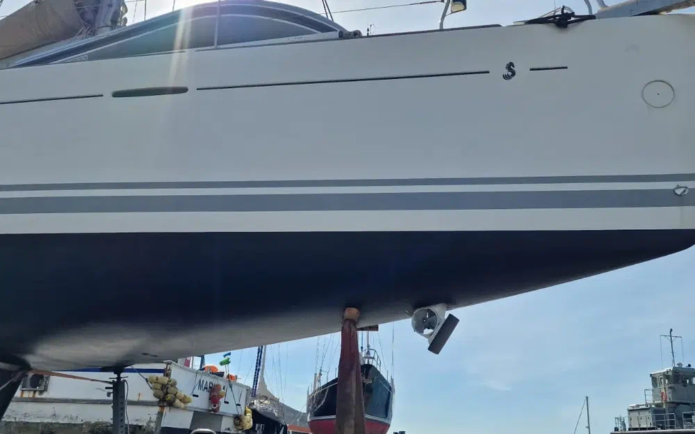 slider 33 Beneteau First 50