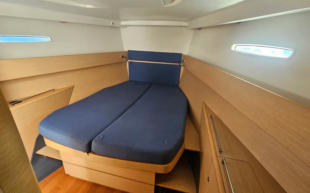 slider 43 Beneteau First 50