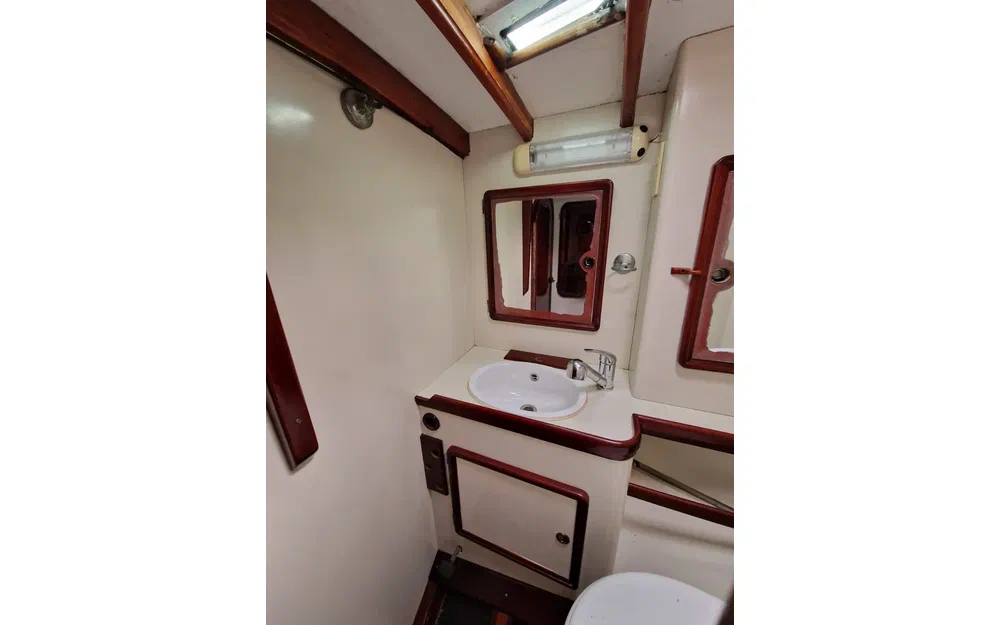 slider 27 Sparkman & Stevens 43 CALIMA