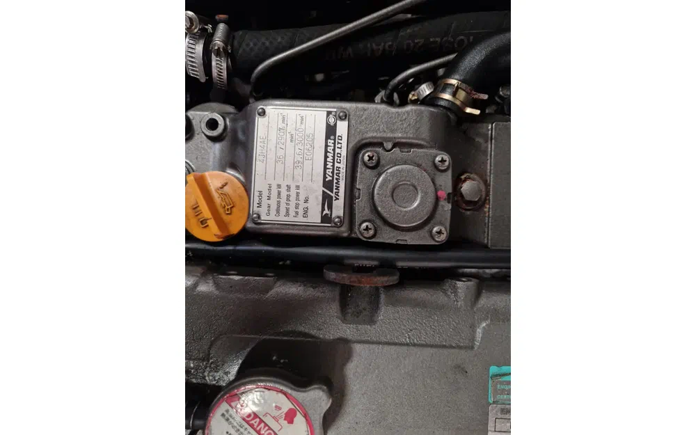 slider 30 Sparkman & Stevens 43 CALIMA