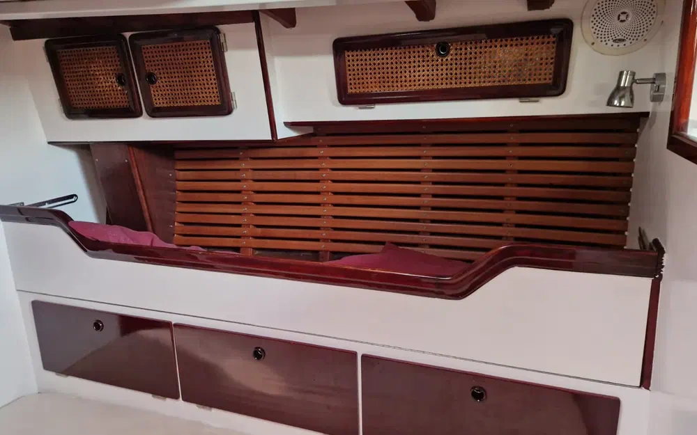 slider 33 Sparkman & Stevens 43 CALIMA