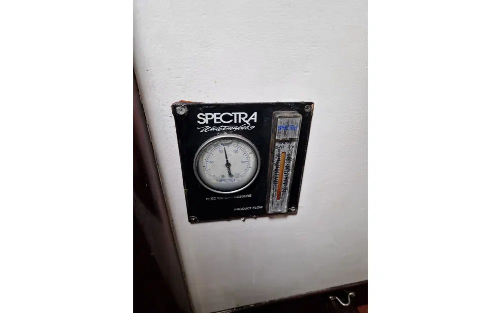 slider 36 Sparkman & Stevens 43 CALIMA