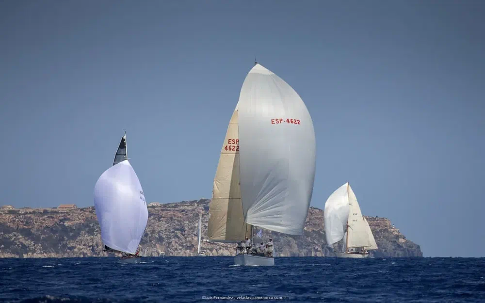 slider 4 Sparkman & Stevens 43 CALIMA