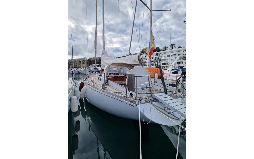 slider 8 Sparkman & Stevens 43 CALIMA