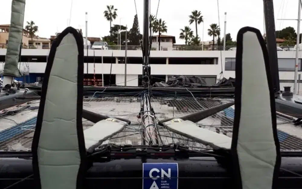 slider 18 Catamaran GC 32 MOVISTAR