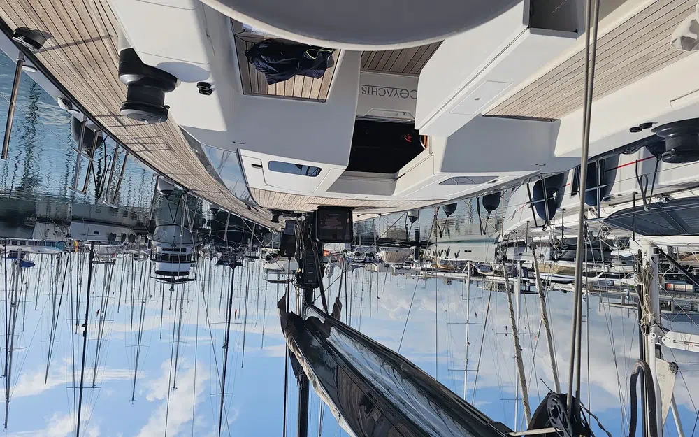 slider 12 Ice Yachts 62 SUEÑO