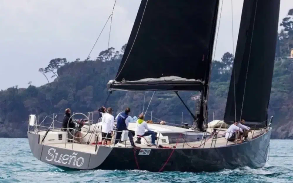 slider 0 Ice Yachts 62 SUEÑO