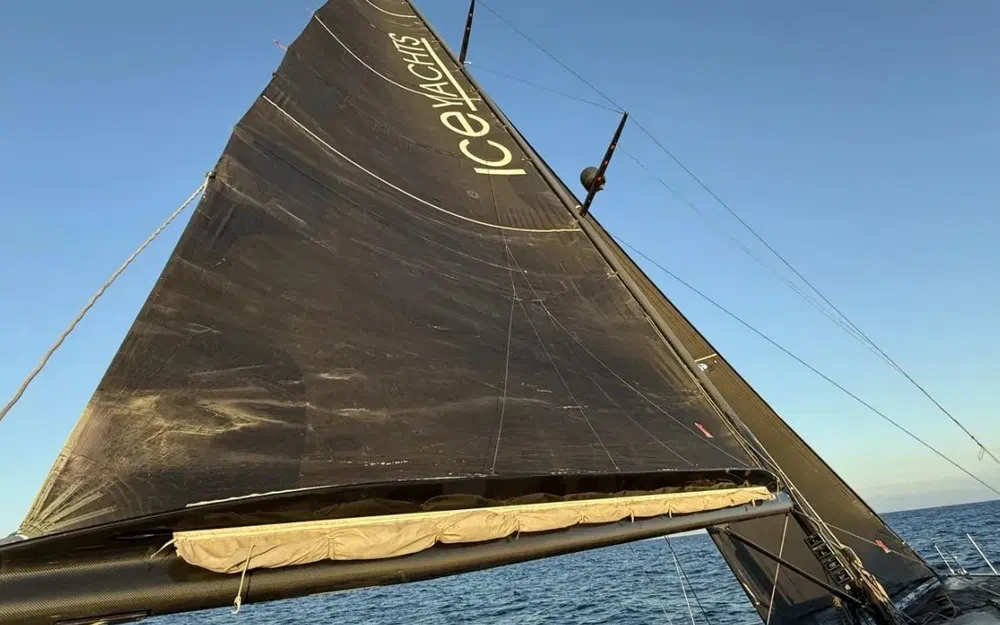 slider 38 Ice Yachts 62 SUEÑO